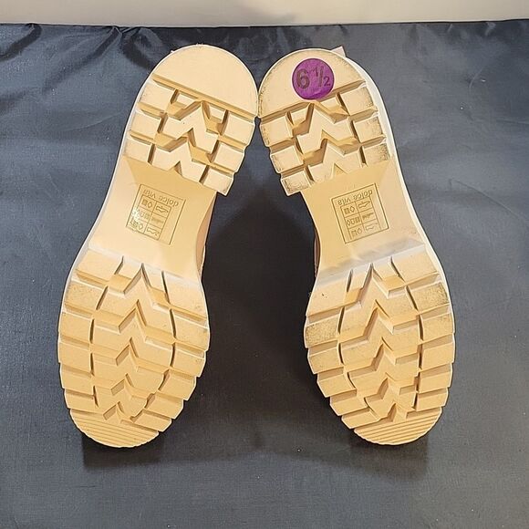 BRAND NEW DOLCE VITA CAFE PATENT HUEY LUG BOOTS - Picture 8 of 14